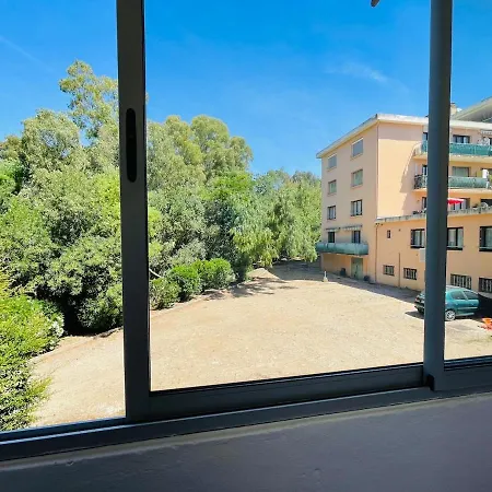 A Apartman